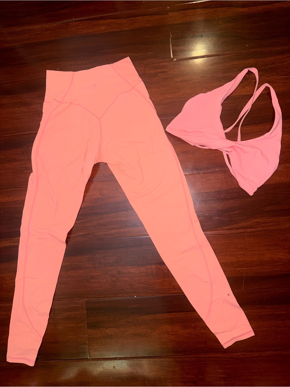 BuffBunny Small Coral Pink High-Waist Leggings & twist sports bra size M